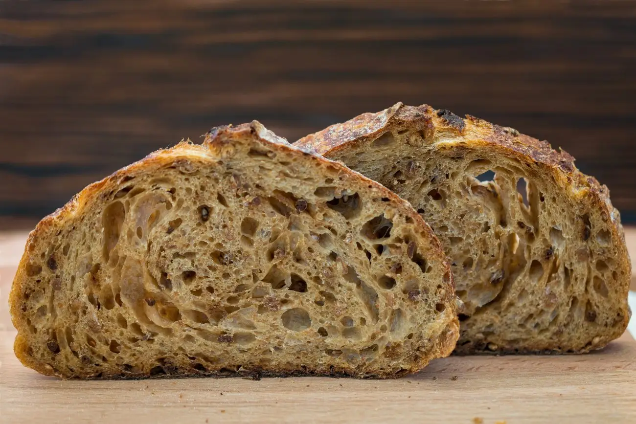 Pane integrale con lievito madre