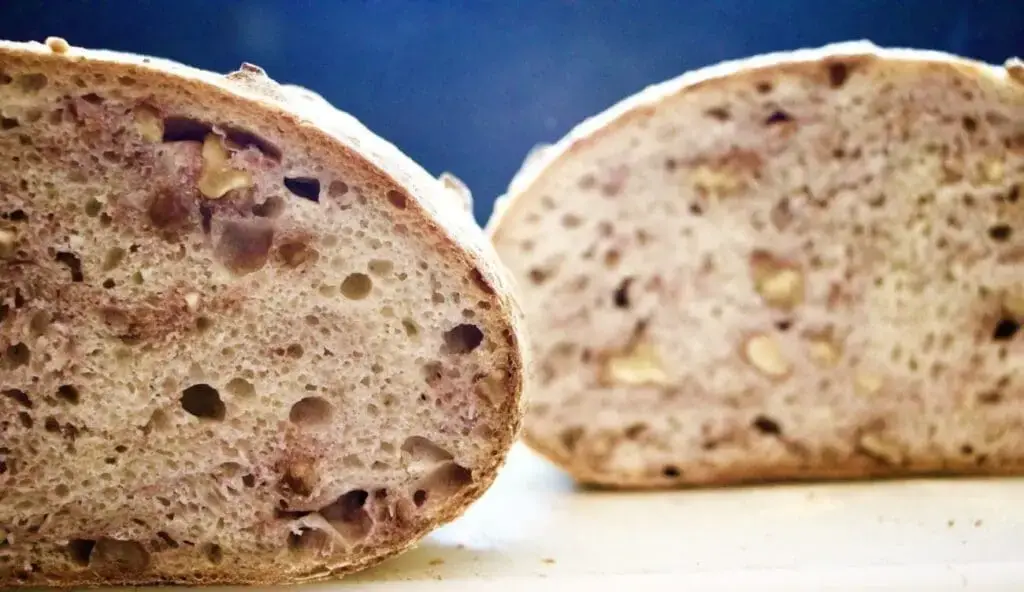Pane alle Noci con Lievito Madre