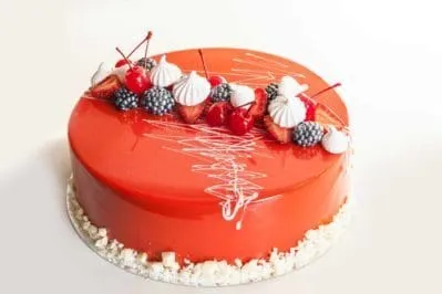 Glassa a Specchio Colorata per decorare la torta