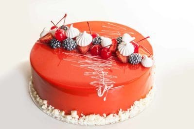 Glassa a Specchio Colorata per decorare la torta