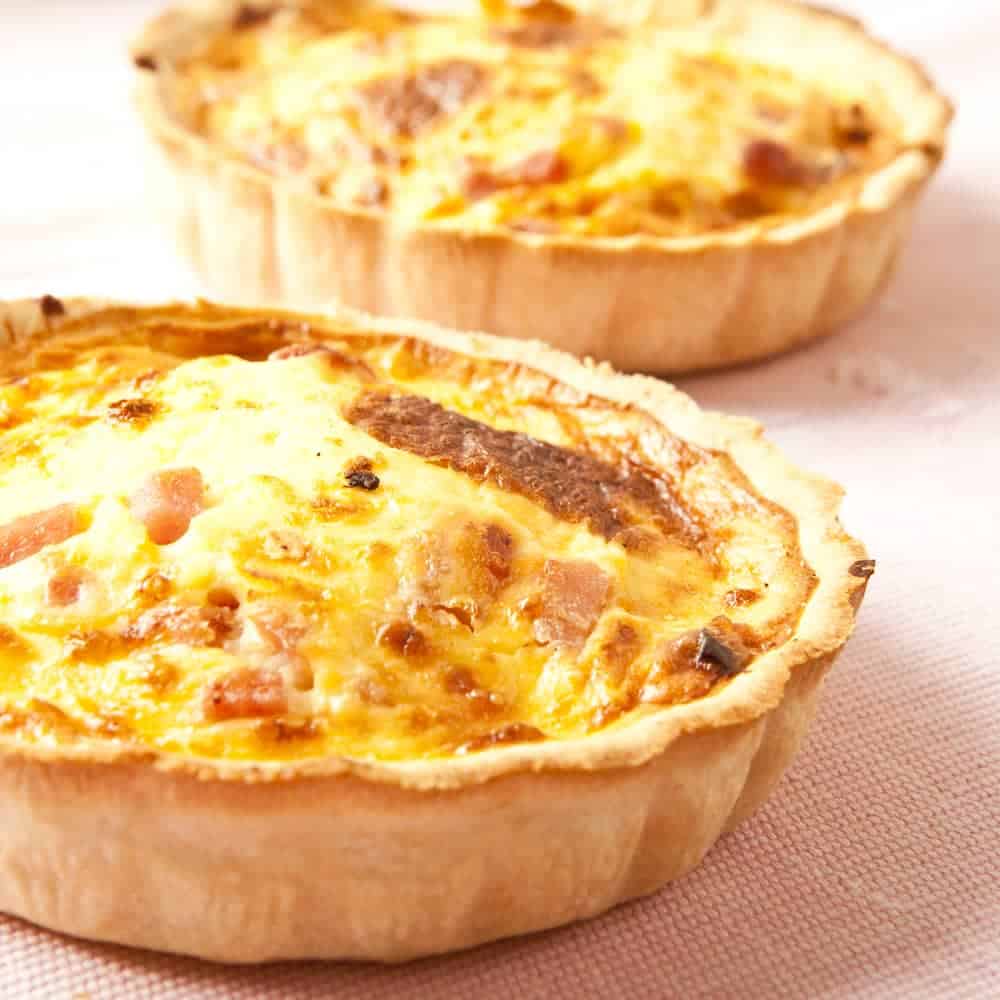 Immagine di una quiche preparata con pasta brisee su biancolievito