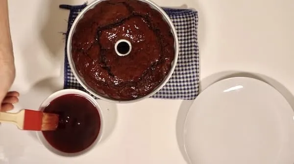 Immagine preparazione cake cioccolato e amarene biancolievito 7