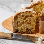 Impasti Lievitati: Dal Pane Ai Lievitati Dolci, Tecnica E Conservazione | Biancolievito Fetta di colomba preparata con lievito madre